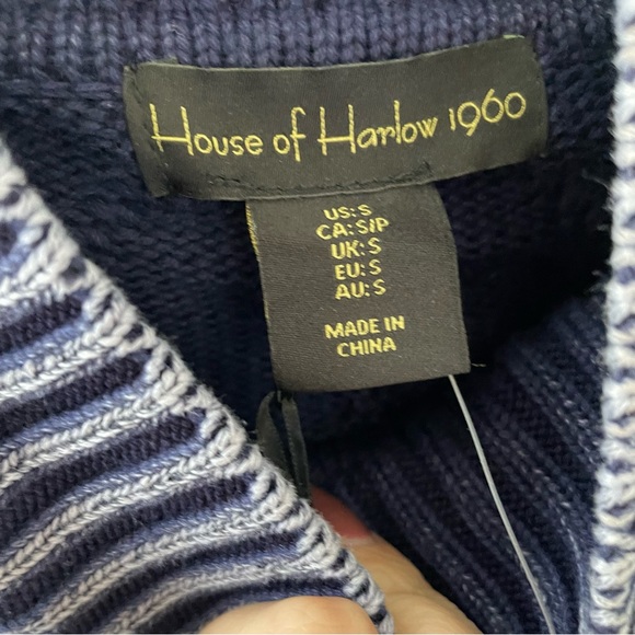NWT House of Harlow 1960 Navy Cableknit Mockneck Sweater - Picture 3 of 5